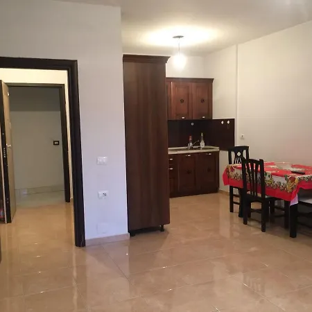 Ermal's Apartament 아파트 *